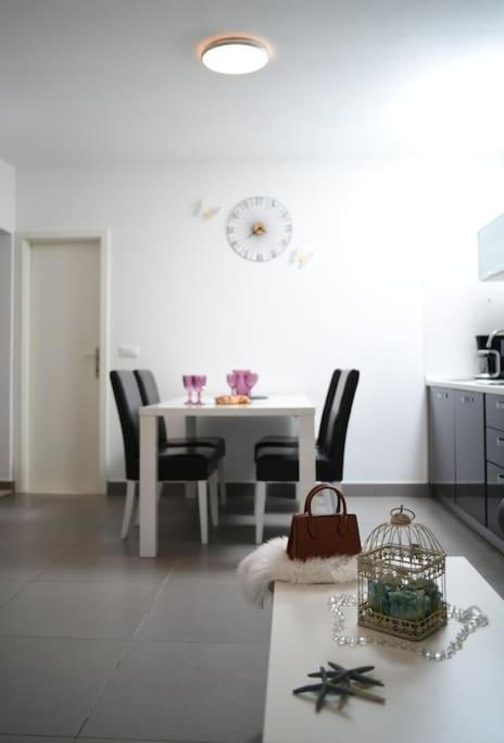 דוברובניק Wave N' Sea Apartment With A Private Pool מראה חיצוני תמונה