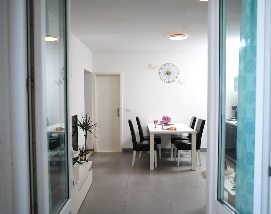 דוברובניק Wave N' Sea Apartment With A Private Pool מראה חיצוני תמונה